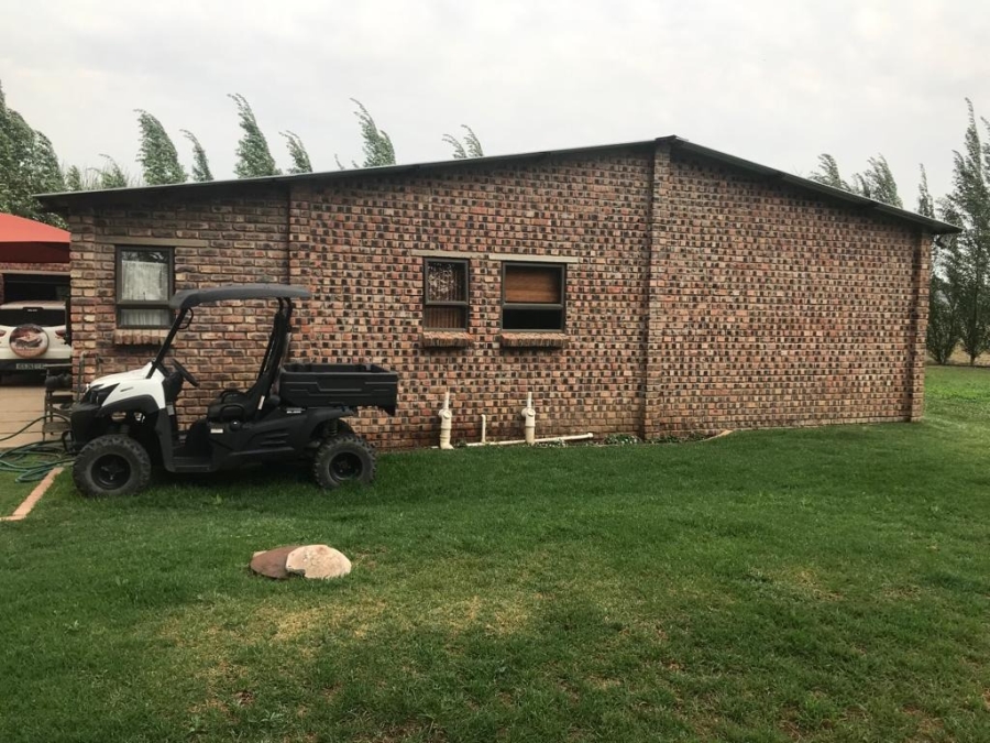 4 Bedroom Property for Sale in Maselspoort Free State